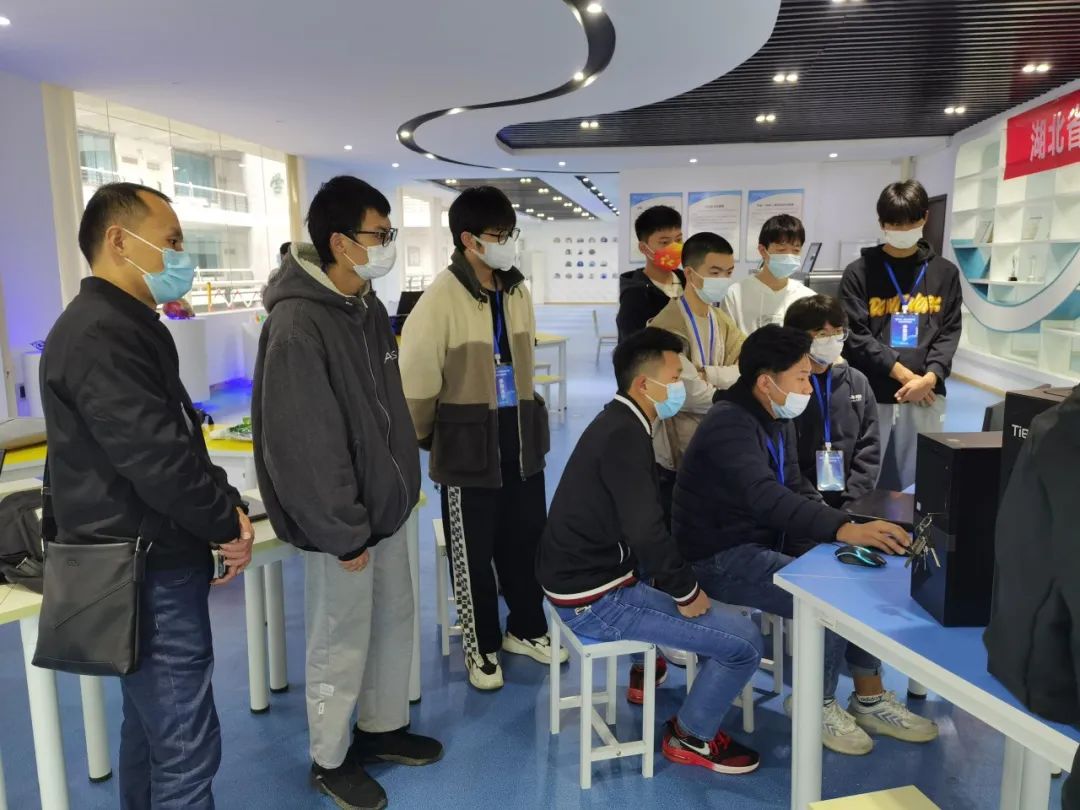 聚焦赛事∣世界杯官网为湖北省第一届职业技能大赛提供有力保障!