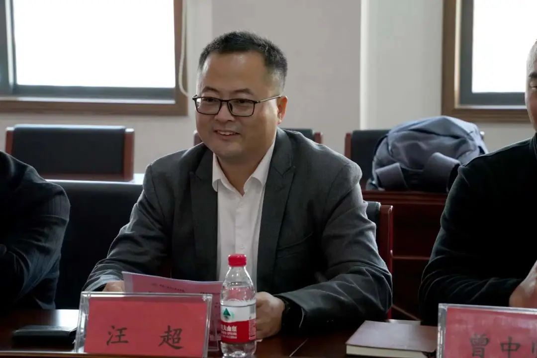 工业大型3d打印机厂家世界杯官网与湖南工业职业技术学院完成签约揭牌仪式