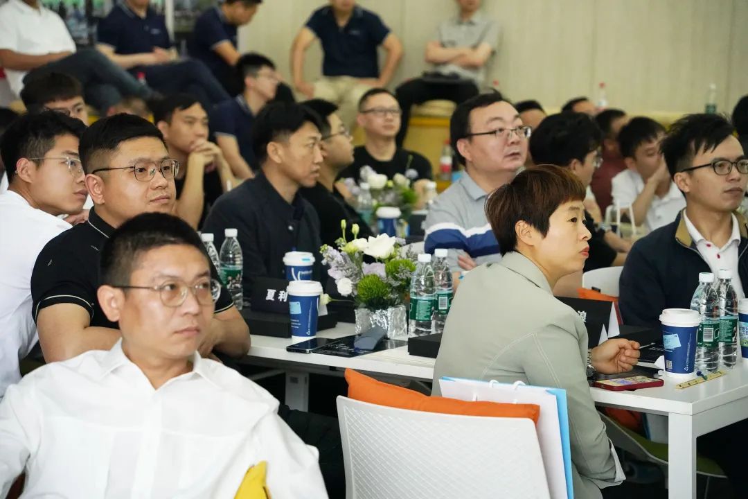 世界杯官网第一期南北区客户技术交流会顺利落幕